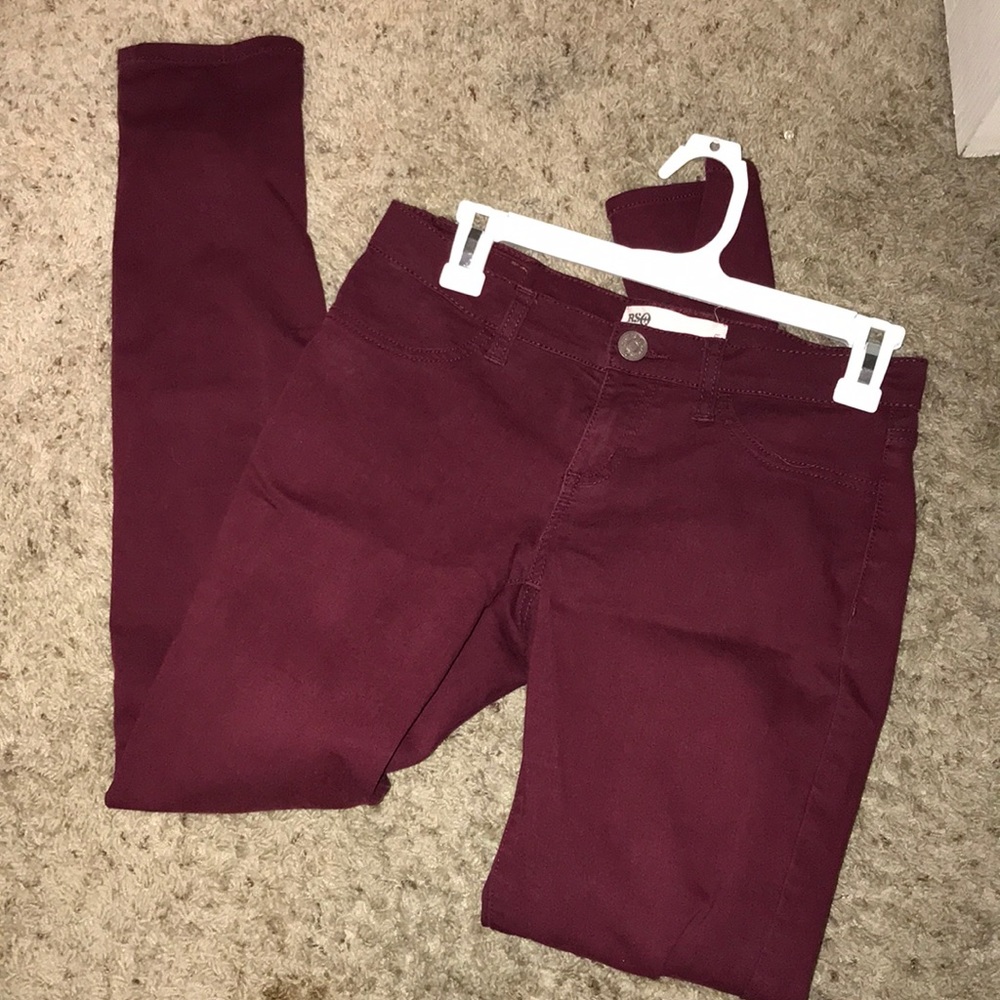 Maroon Jegging